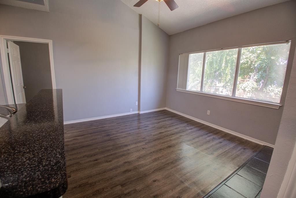 2606 Rio Grande St - Photo 8