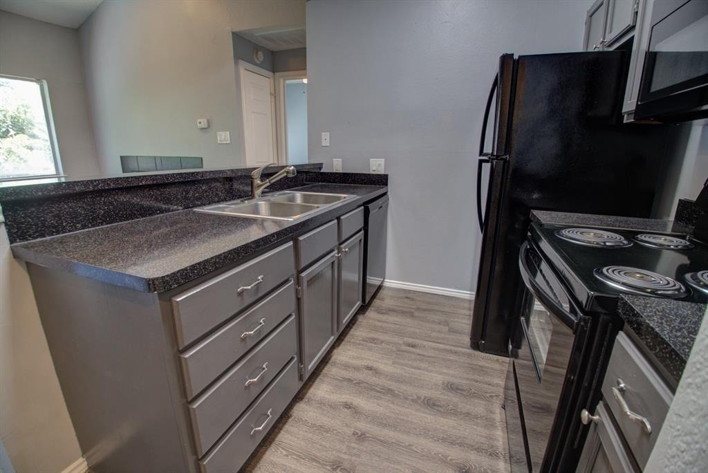 2606 Rio Grande St - Photo 0