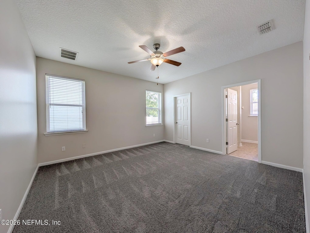 94 Carlson Court - Photo 9