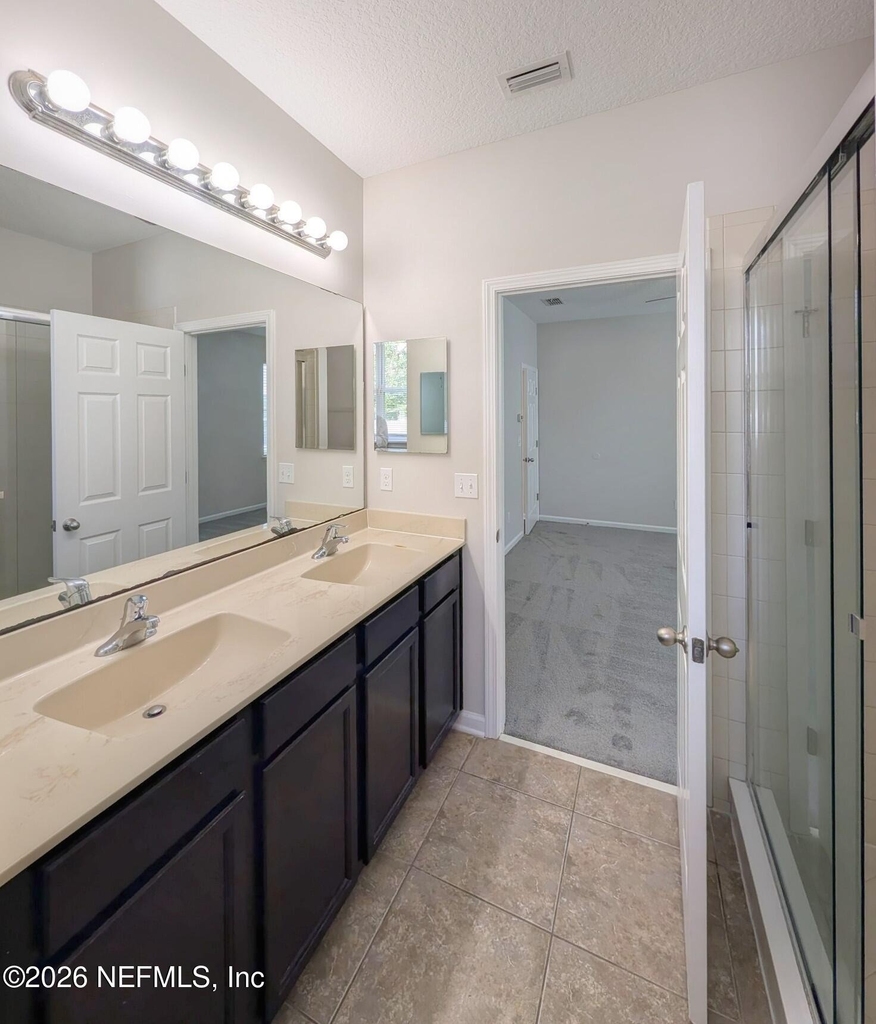 94 Carlson Court - Photo 8