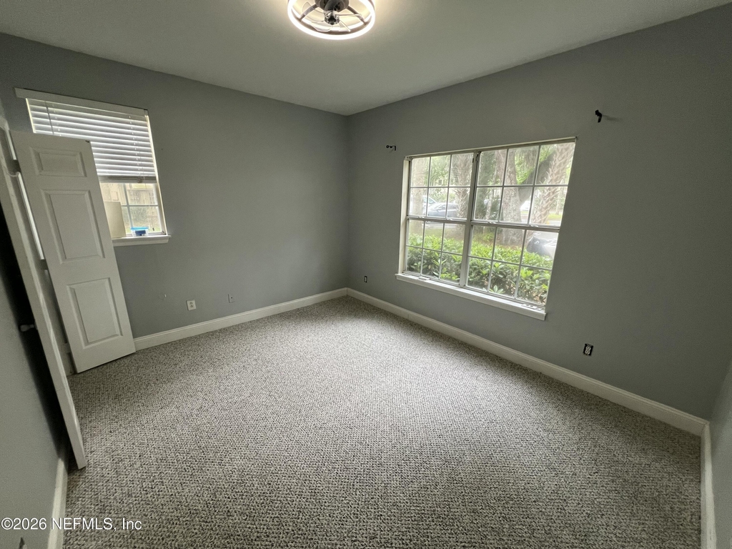 160 Veracruz Drive - Photo 9