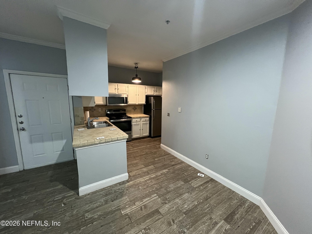 160 Veracruz Drive - Photo 3