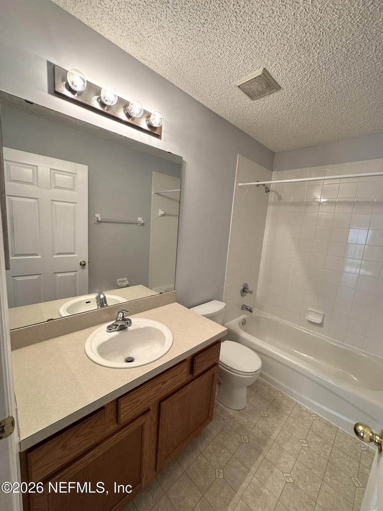 696 Hampton Downs Court - Photo 14