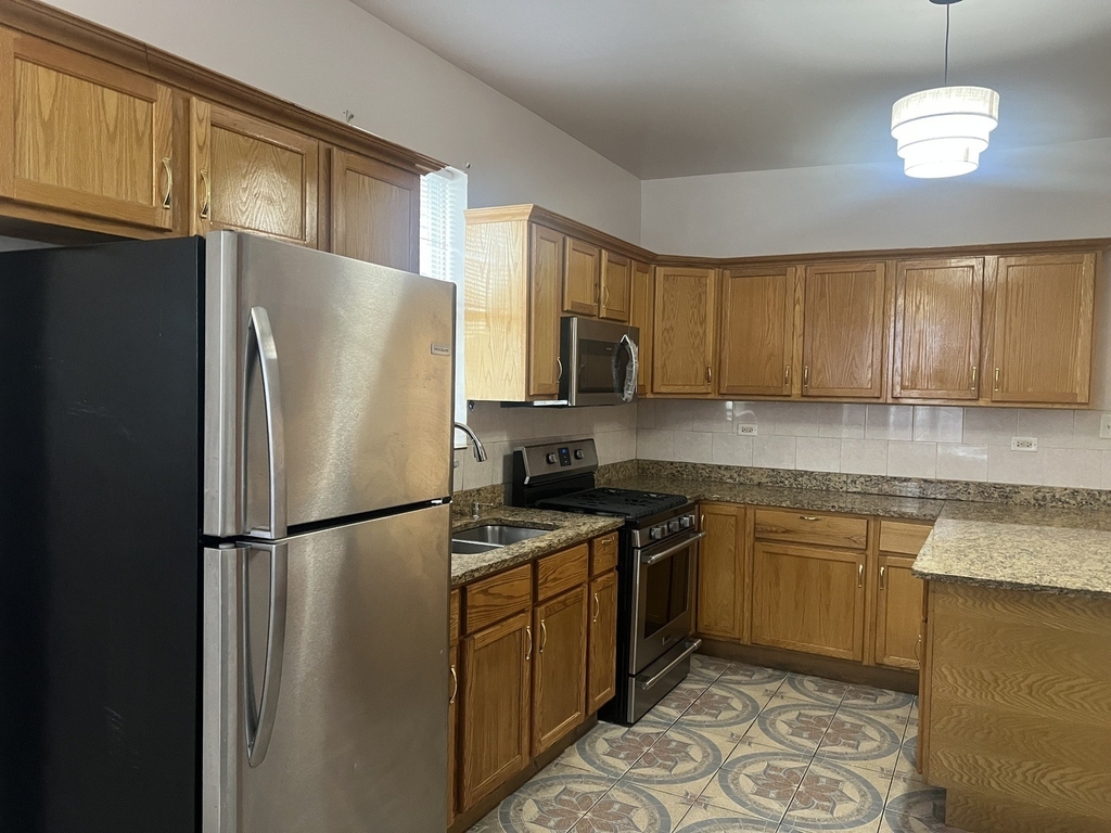 1921 N Pulaski Road - Photo 6