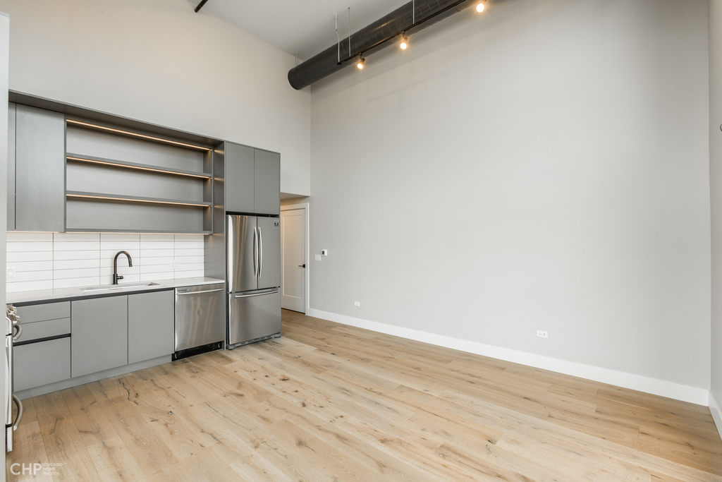 729 N Sangamon Street - Photo 6