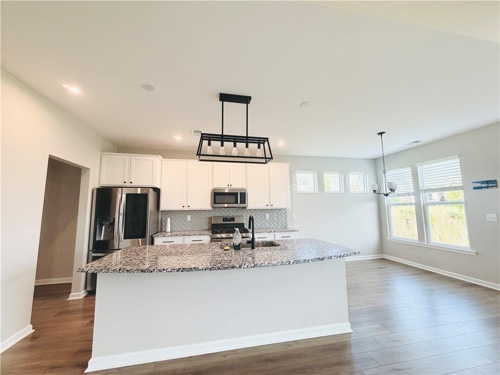 607 Michigan Circle - Photo 4