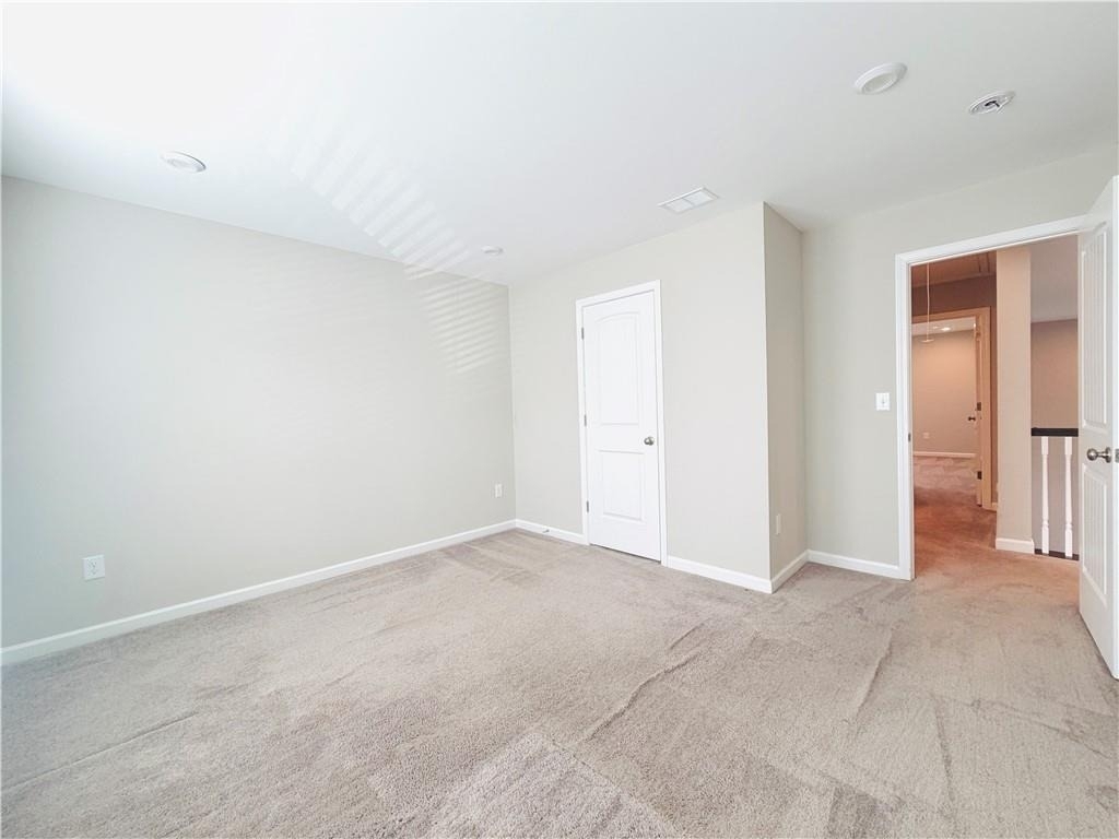 607 Michigan Circle - Photo 17