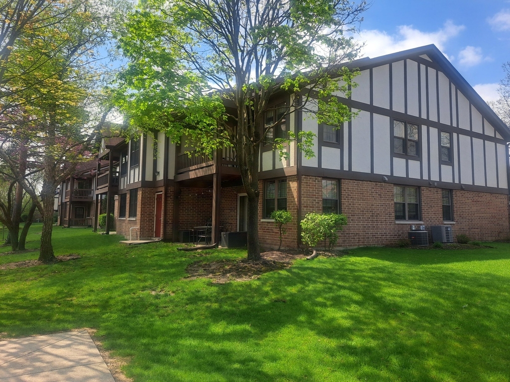 216 Stoneybrook Lane - Photo 3
