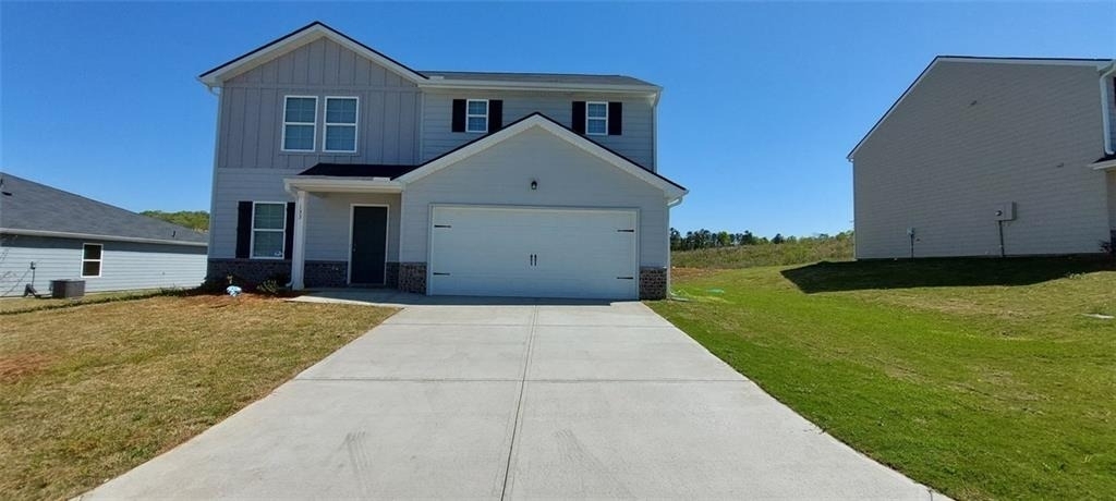 133 Oxford Lane - Photo 1