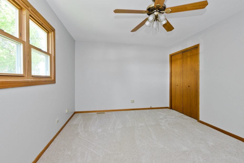 7745 Woodstock Drive - Photo 13
