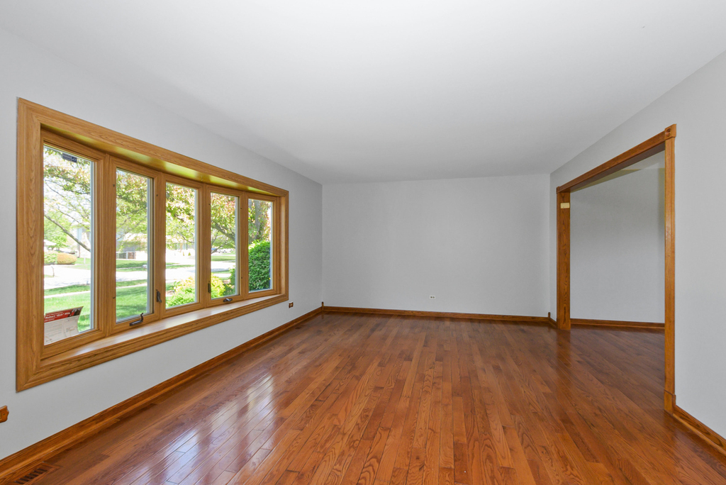 7745 Woodstock Drive - Photo 2