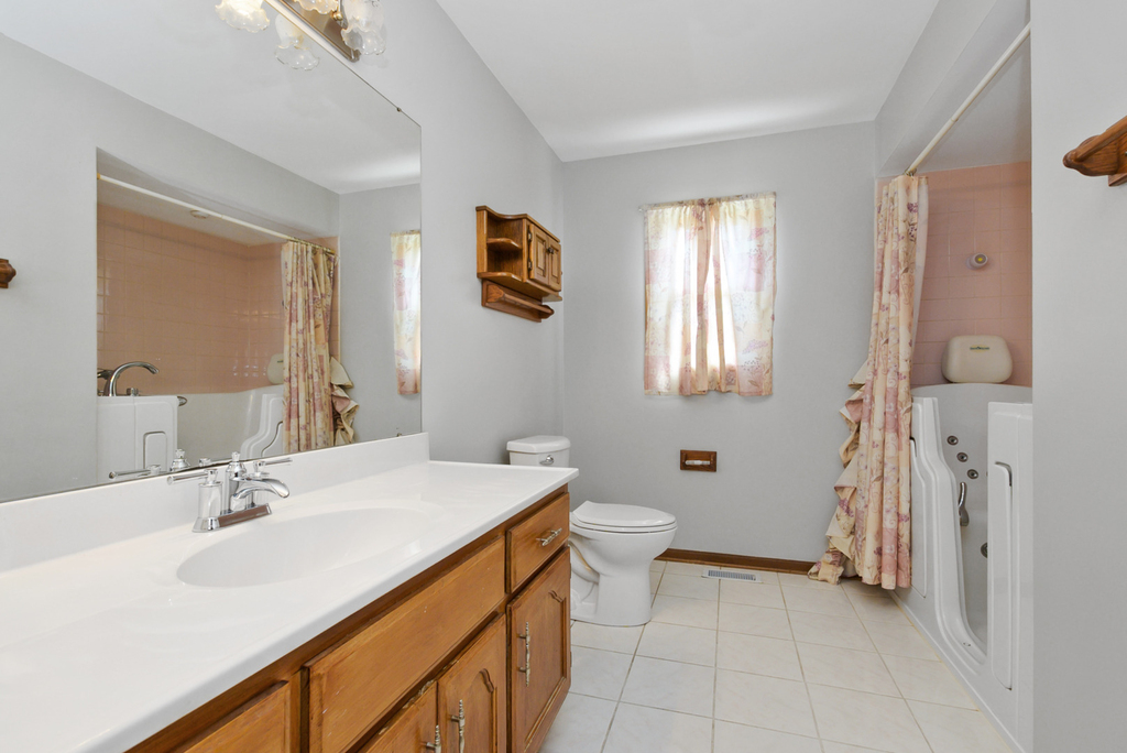 7745 Woodstock Drive - Photo 15