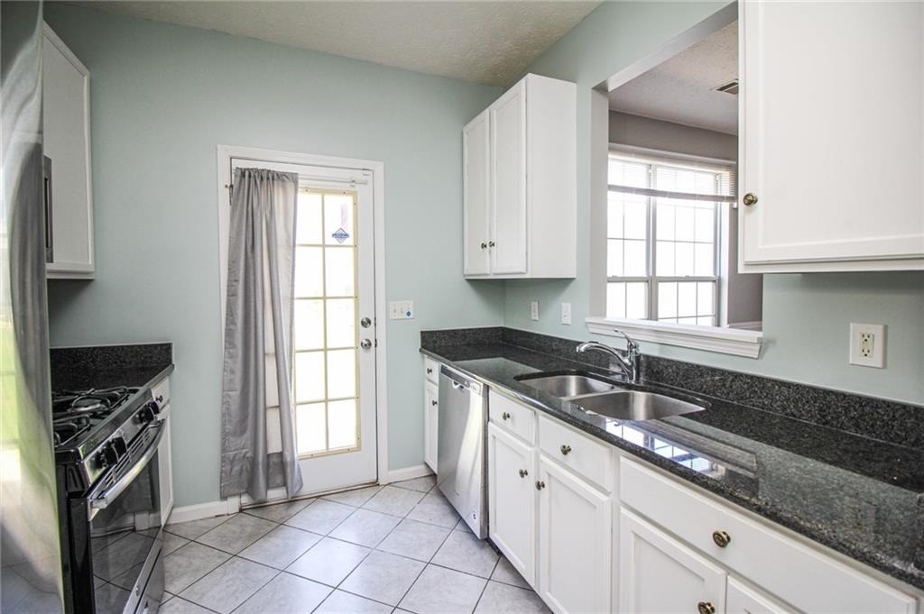 6476 Portside Way - Photo 8