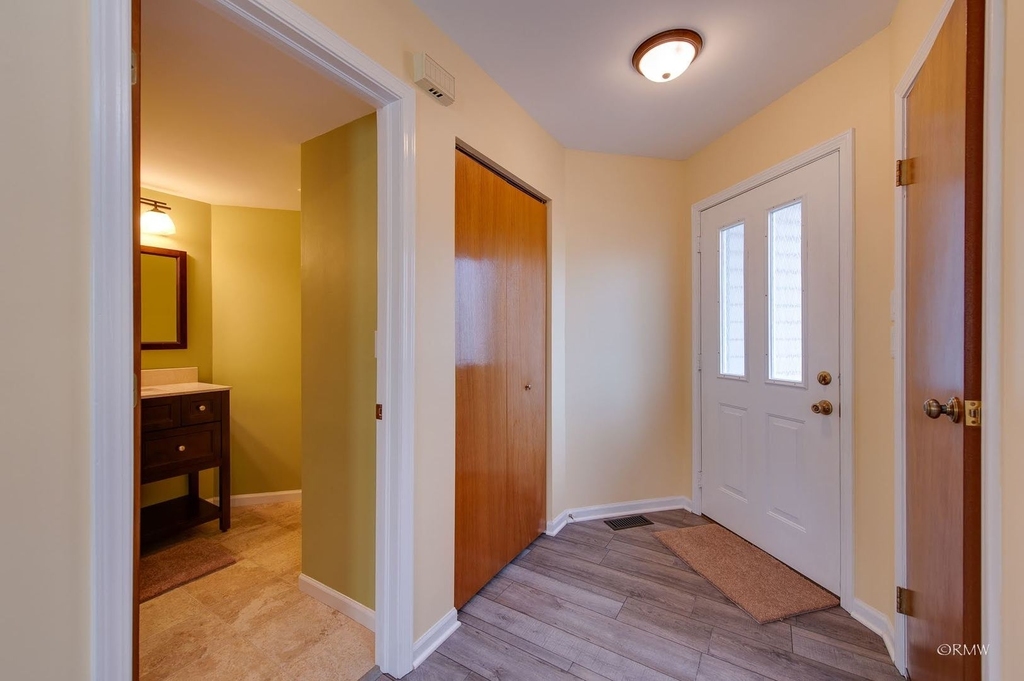 344 Kildare Court - Photo 4
