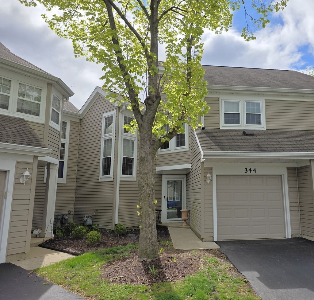 344 Kildare Court - Photo 0
