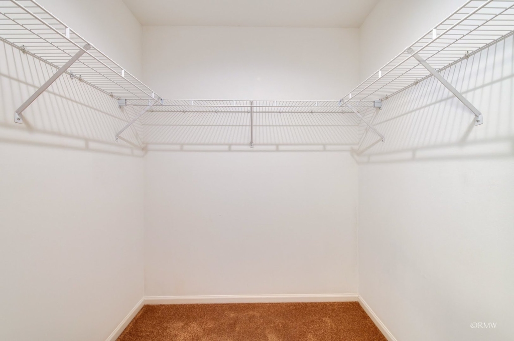 344 Kildare Court - Photo 20