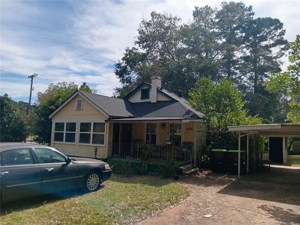 406 Brookwood Drive - Photo 0