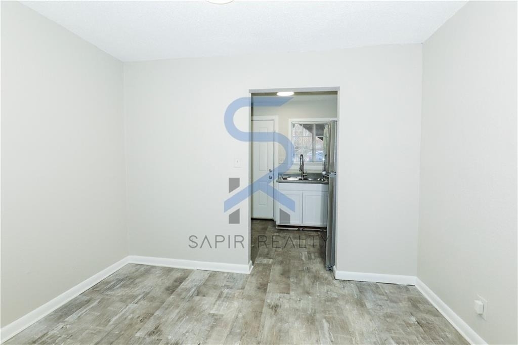 2045 Alison Court - Photo 2