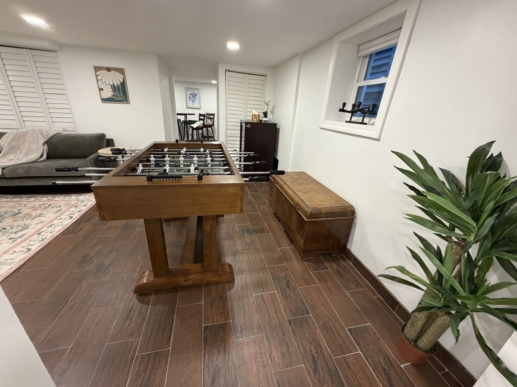 1805 W Cuyler Avenue - Photo 3