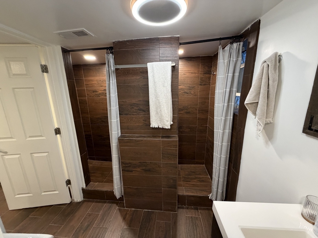 1805 W Cuyler Avenue - Photo 10