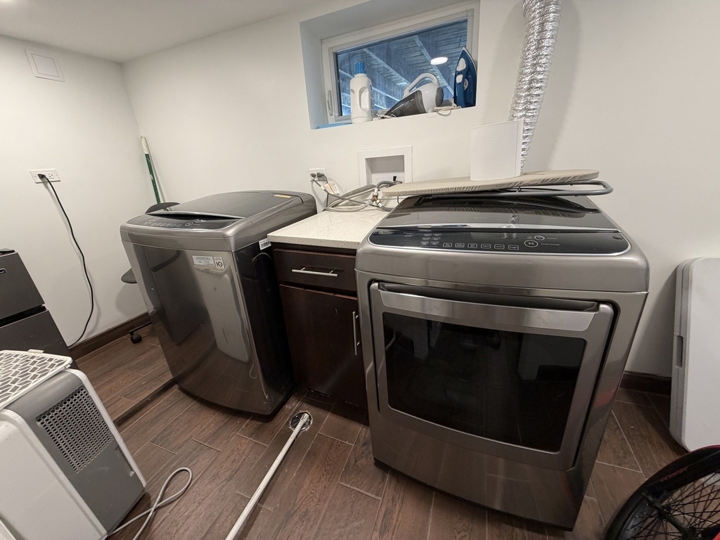1805 W Cuyler Avenue - Photo 12