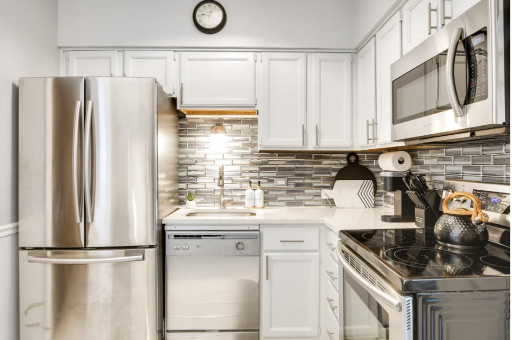 1931 N Howe Street - Photo 7