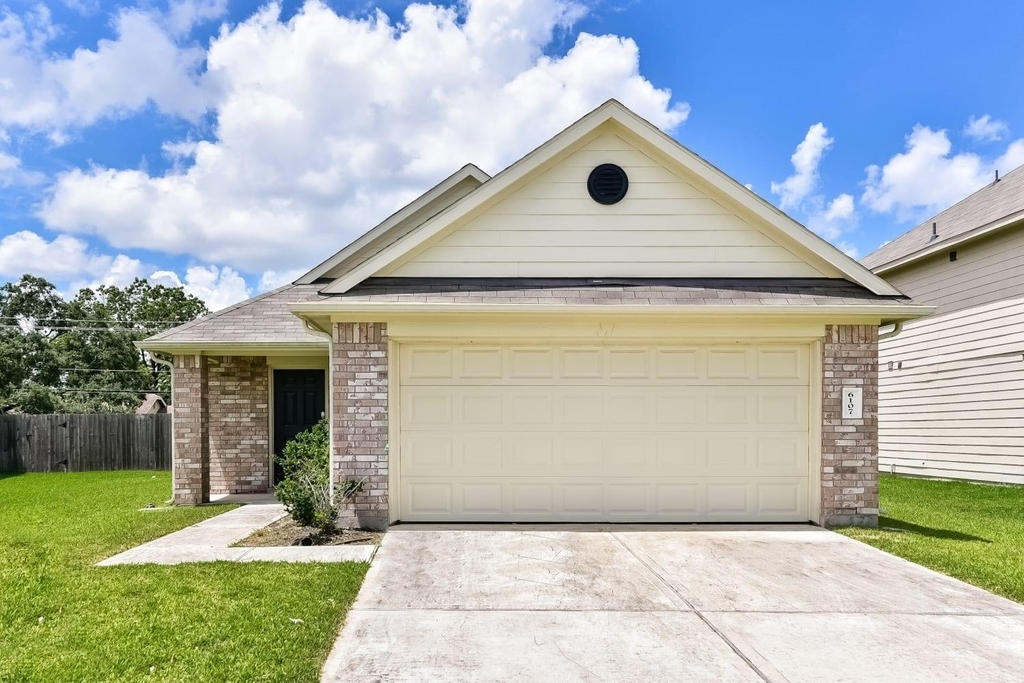6107 El Granate Drive - Photo 0