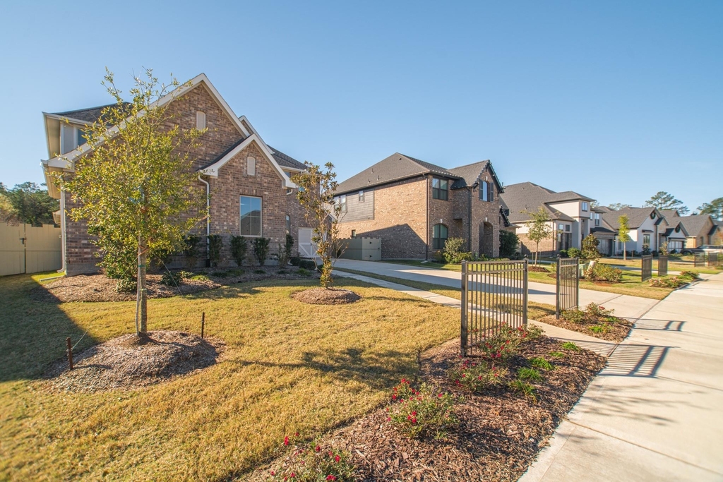 10054 Preserve Way - Photo 2
