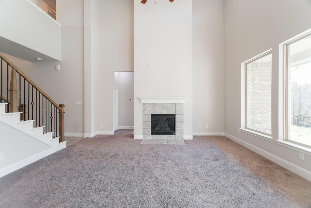 10054 Preserve Way - Photo 12