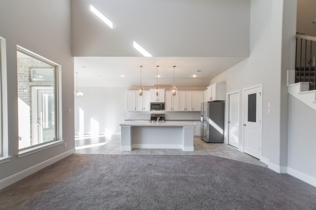 10054 Preserve Way - Photo 8