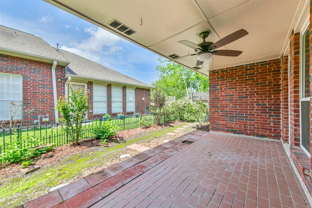 3327 S Country Meadows Lane - Photo 22