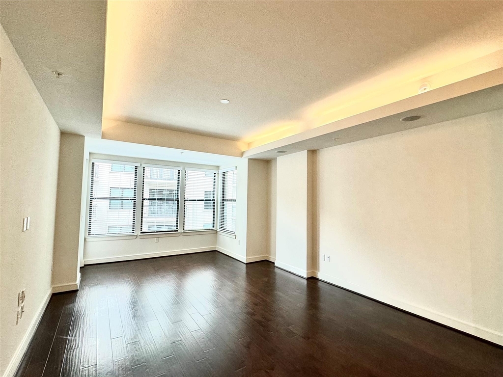2303 Mid Ln Lane - Photo 2