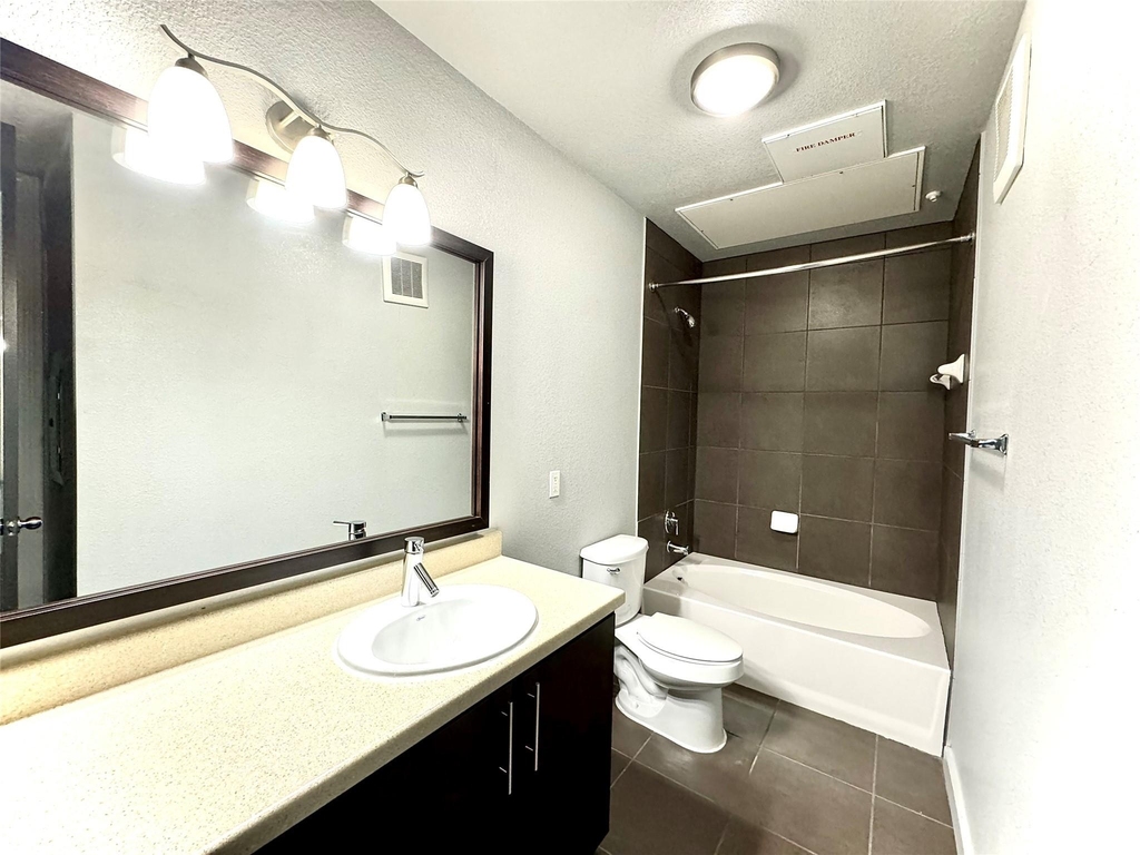 2525 Mccue St Road - Photo 7