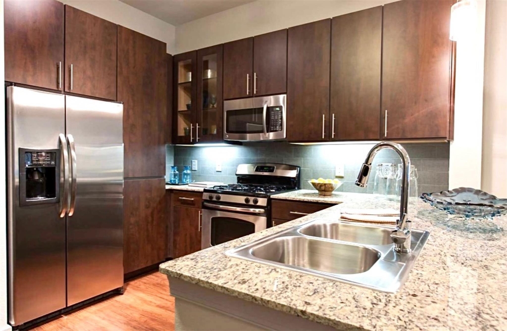 2525 Mccue St Road - Photo 1