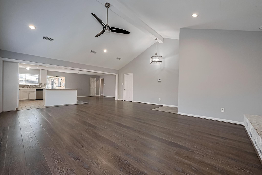 319 Gentilly Dr - Photo 3