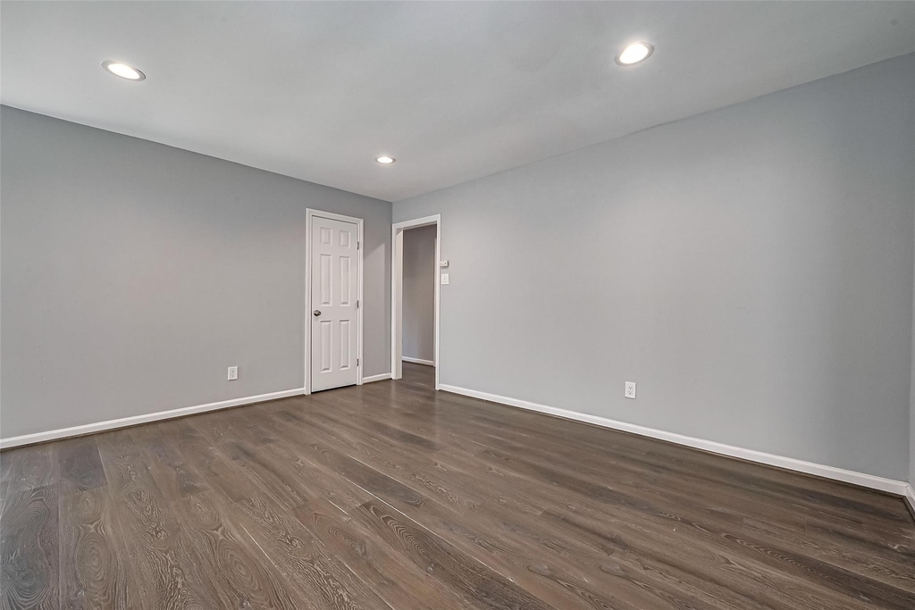 319 Gentilly Dr - Photo 4