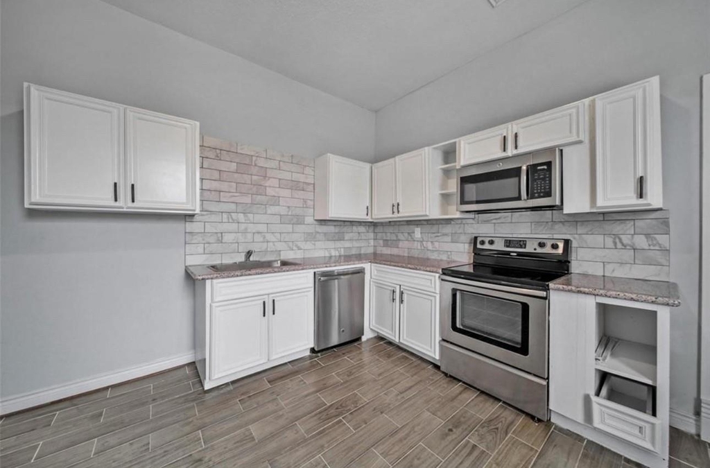 2205 Sumpter Street - Photo 1
