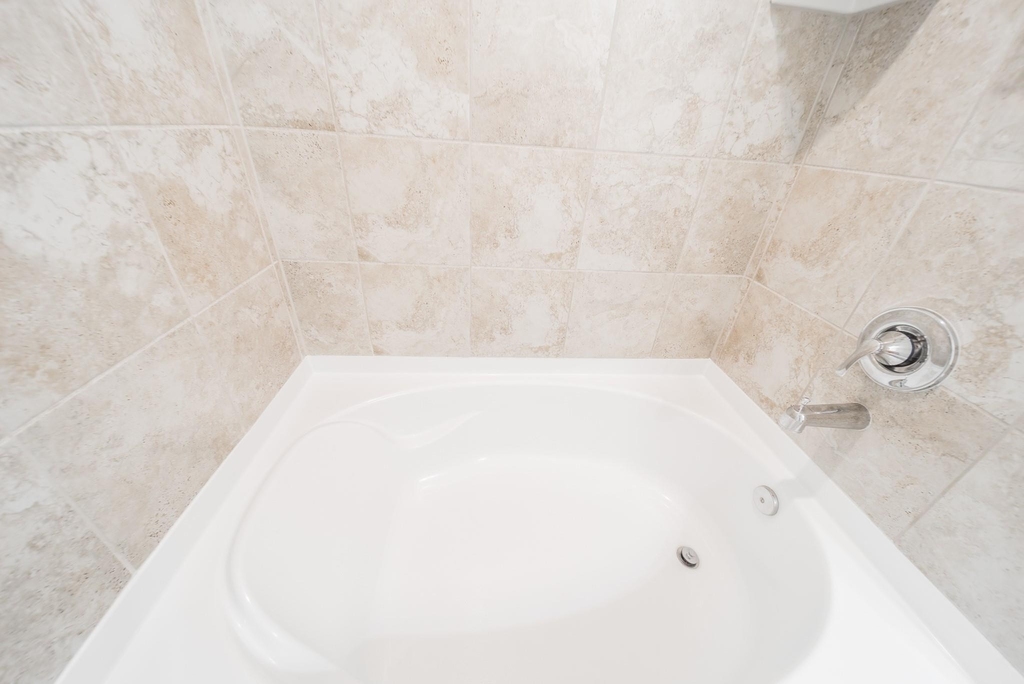 27618 Mesabe Drive - Photo 10