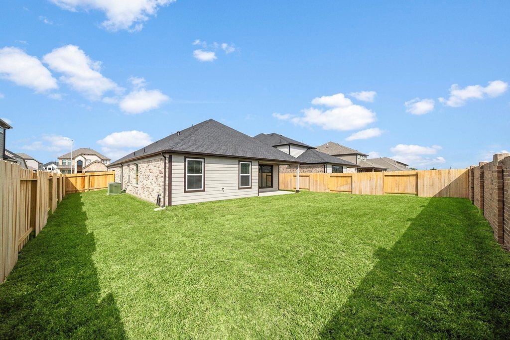 3327 Tilley Dr - Photo 34