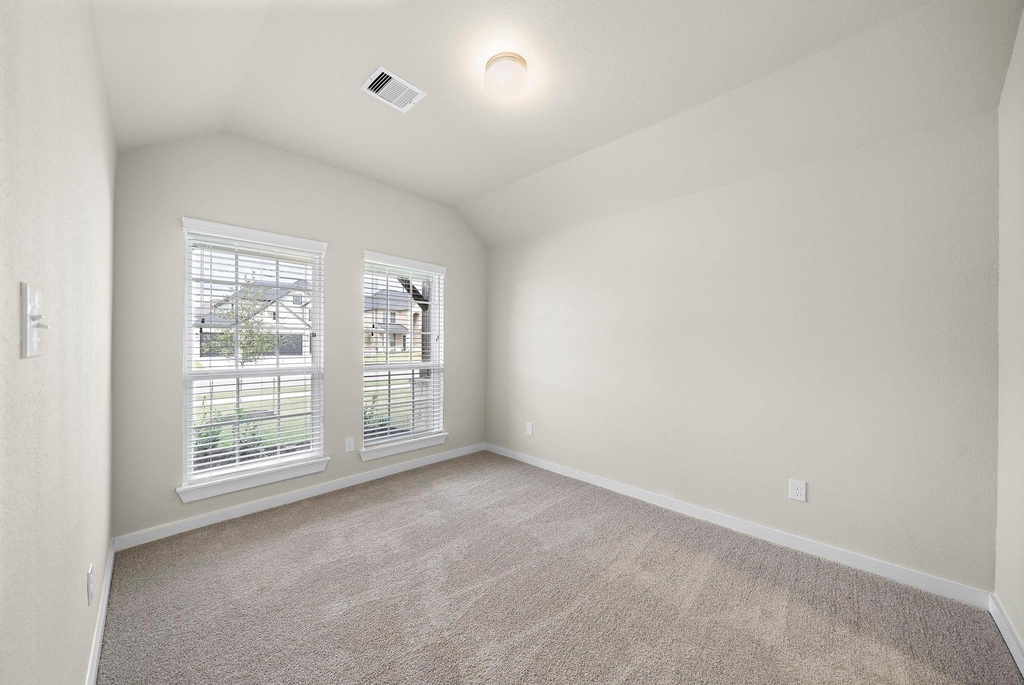 3327 Tilley Dr - Photo 24