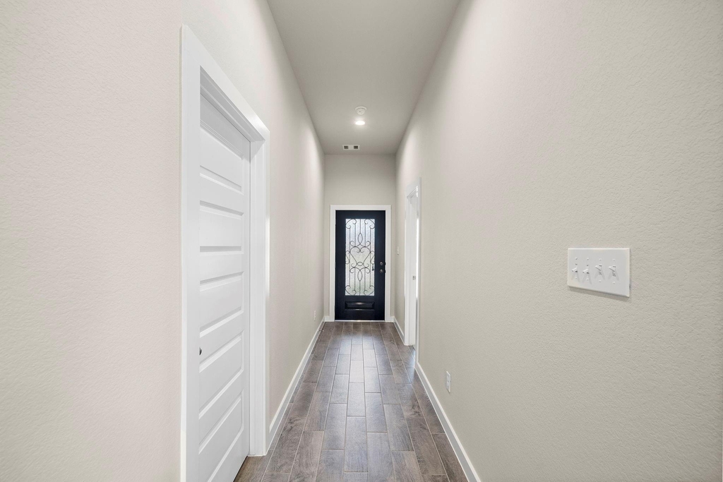3327 Tilley Dr - Photo 4