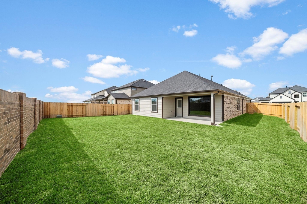 3327 Tilley Dr - Photo 33