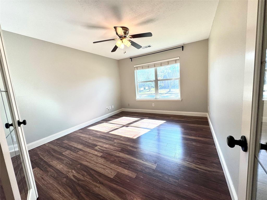 4903 Lake Catherine Court - Photo 8
