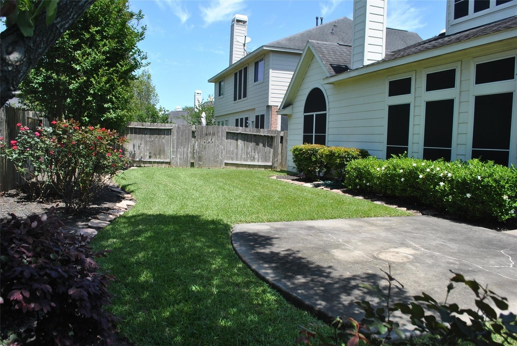 4903 Lake Catherine Court - Photo 15