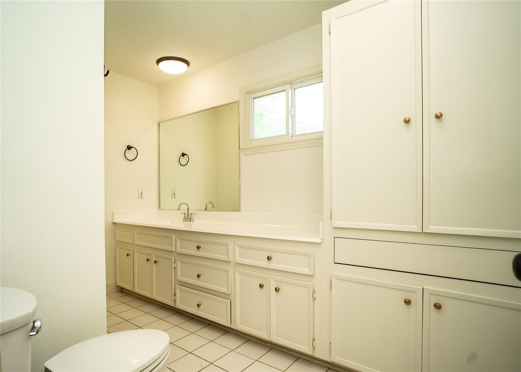 4522 Briarbend Drive - Photo 11
