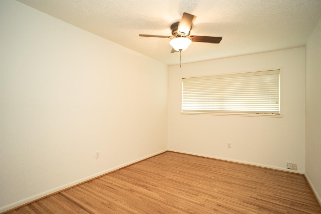 4522 Briarbend Drive - Photo 8