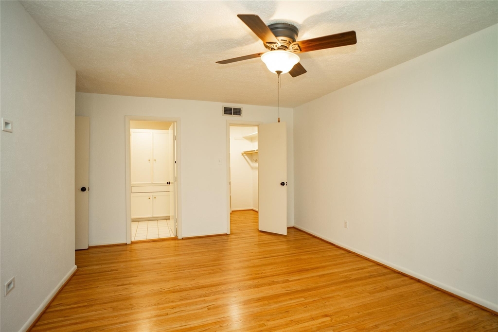 4522 Briarbend Drive - Photo 10