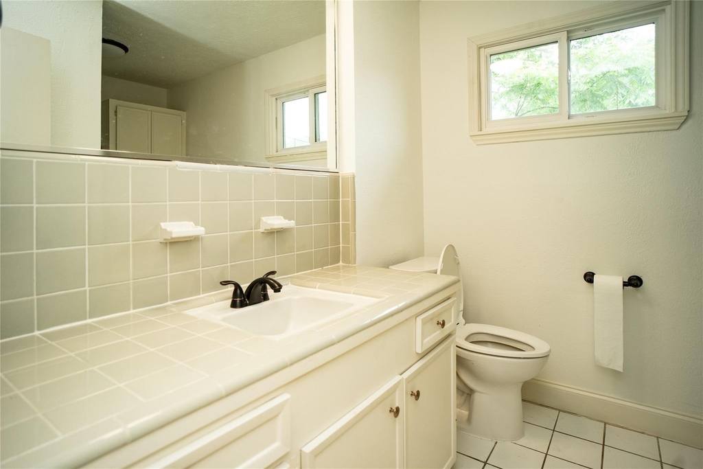 4522 Briarbend Drive - Photo 5