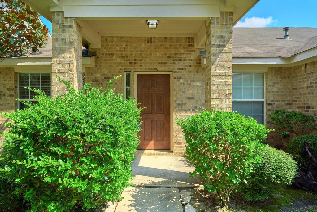 6214 Channelbrook Lane - Photo 2