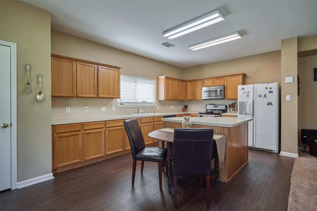 6214 Channelbrook Lane - Photo 13